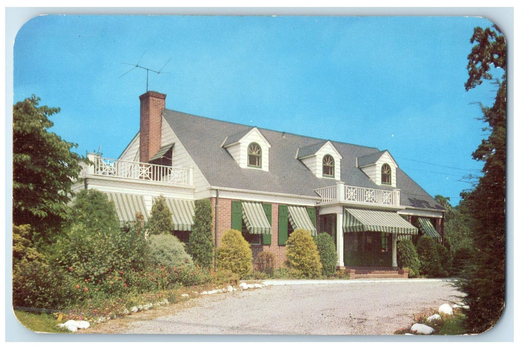 c1950's Pierre's Restaurant Dirt Road Syosset Long Island New York NY Postcard