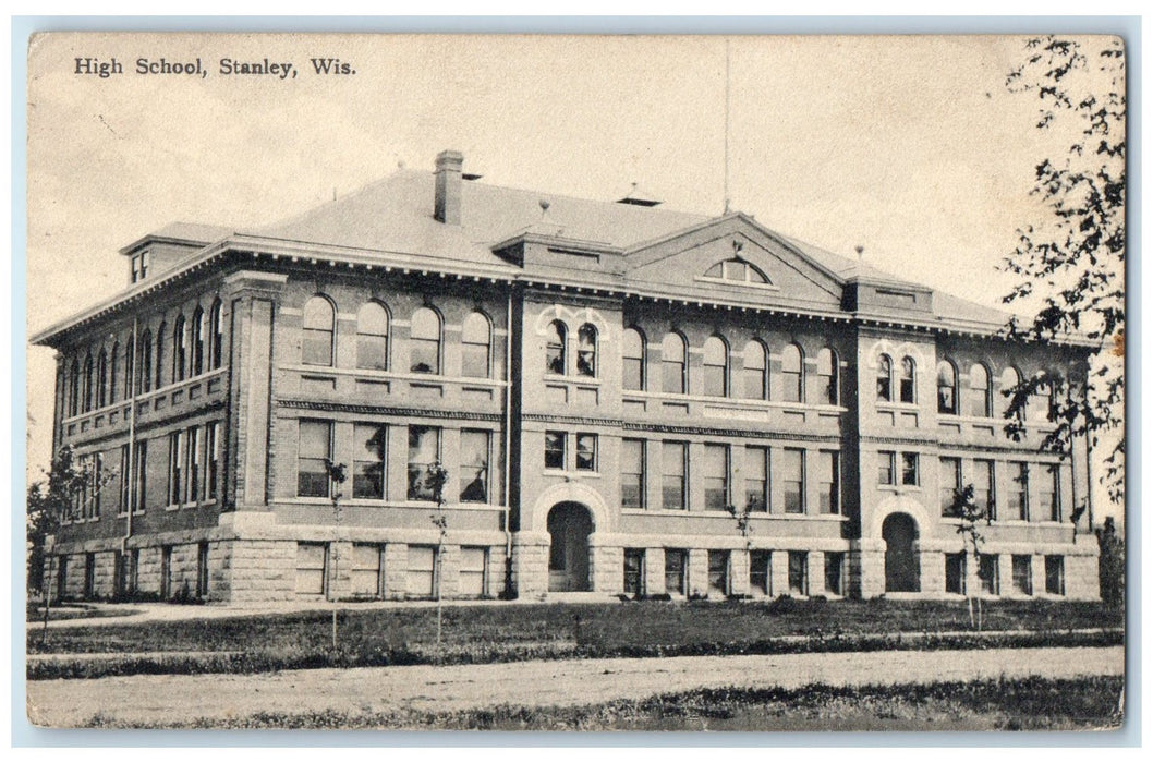 1910 High School Campus Building Dirt Road Entrance Stanley Wisconsin Postcard