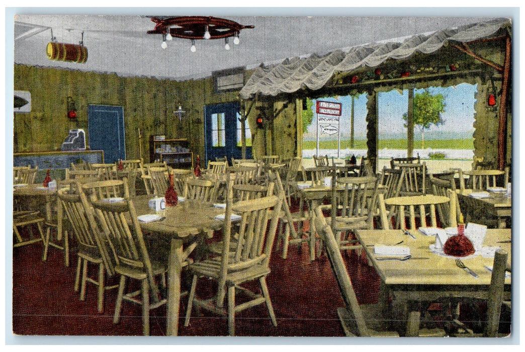 c1940 Interior Smith Bro's Dining Restaurant Port Washington Wisconsin Postcard