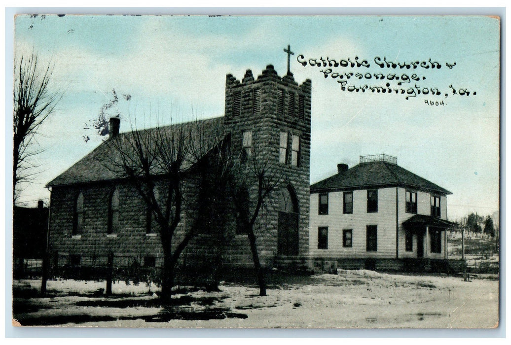 1910 Catholic Church Parsonage Building Dirt Road Farmington Iowa IA Postcard