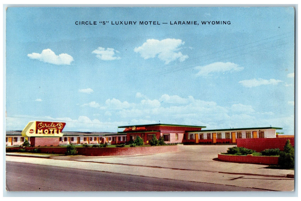 c1960s Circle S Luxury Motel Exterior Roadside Scene Laramie Wyoming WY Postcard